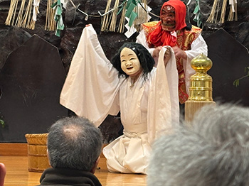 高千穂の夜神楽